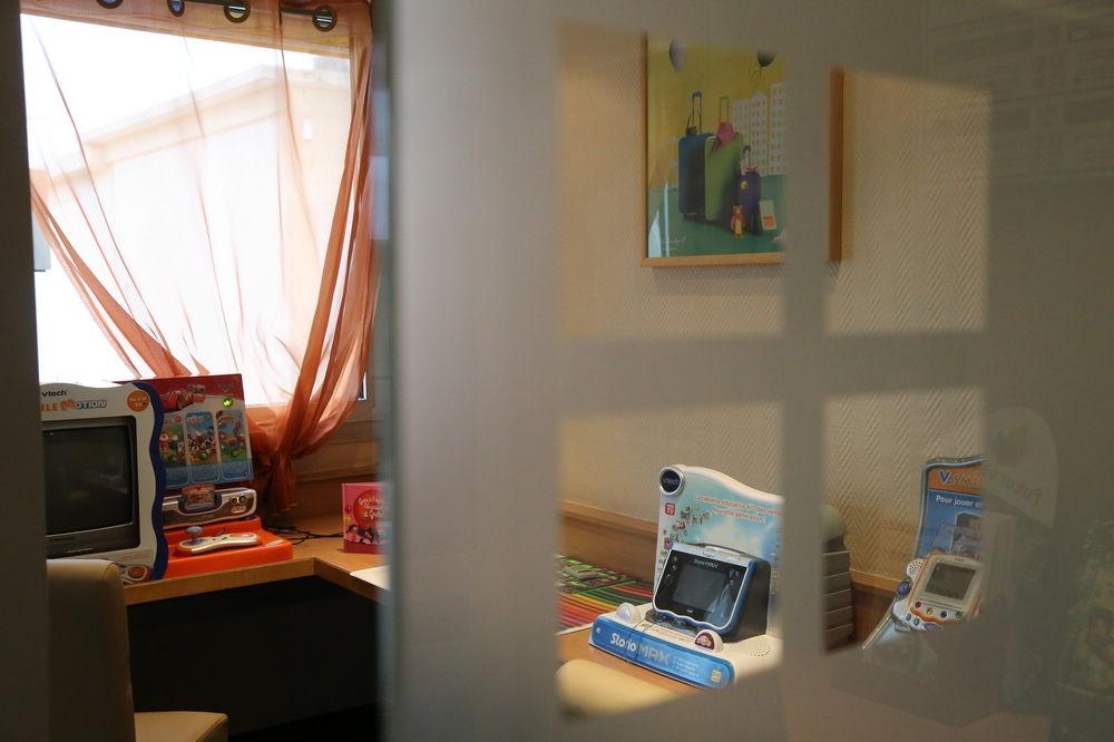 ไอบิส สไตล์ ออร์เลออง Hotel ลาชาแปล-แซ็งต์-เมส์แม็ง ภายนอก รูปภาพ