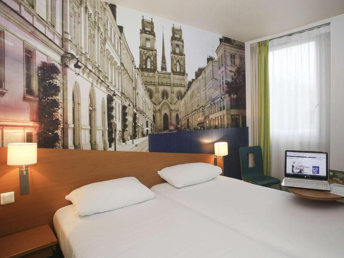 ไอบิส สไตล์ ออร์เลออง Hotel ลาชาแปล-แซ็งต์-เมส์แม็ง ภายนอก รูปภาพ